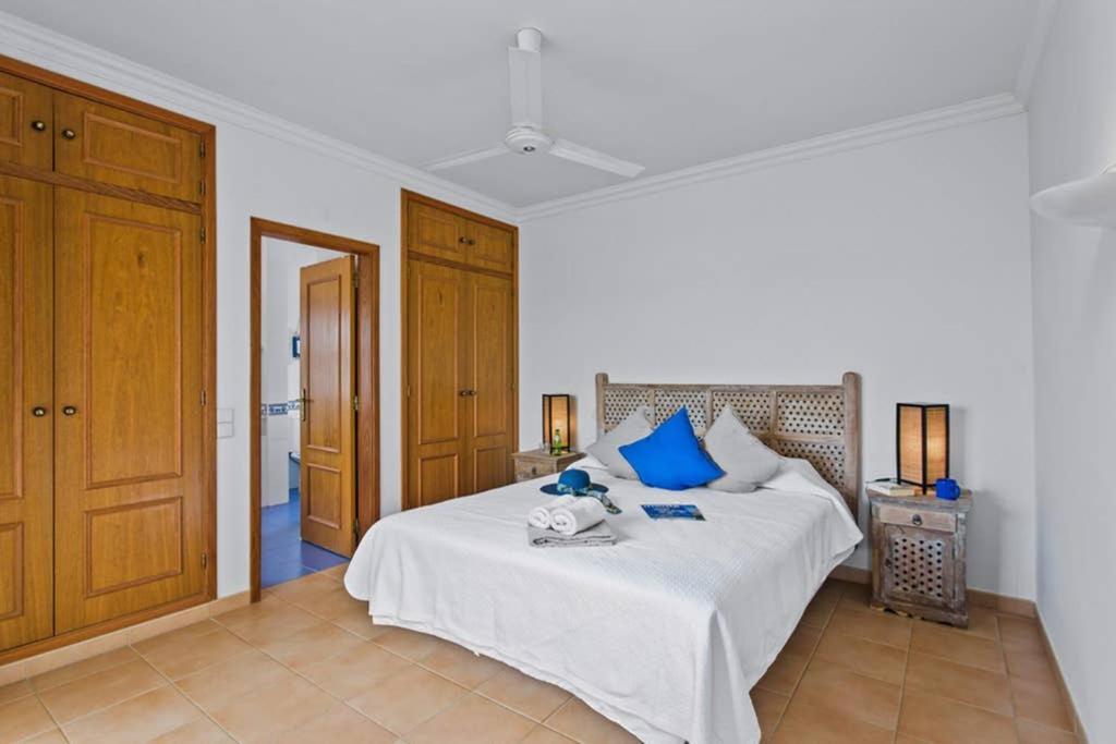 Villa White Sands - Private Oasis, Heated Pool, Beaches & Strip Nearby アルブフェイラ エクステリア 写真