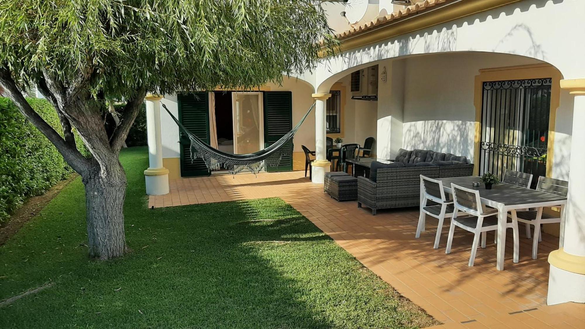 Villa White Sands - Private Oasis, Heated Pool, Beaches & Strip Nearby アルブフェイラ エクステリア 写真