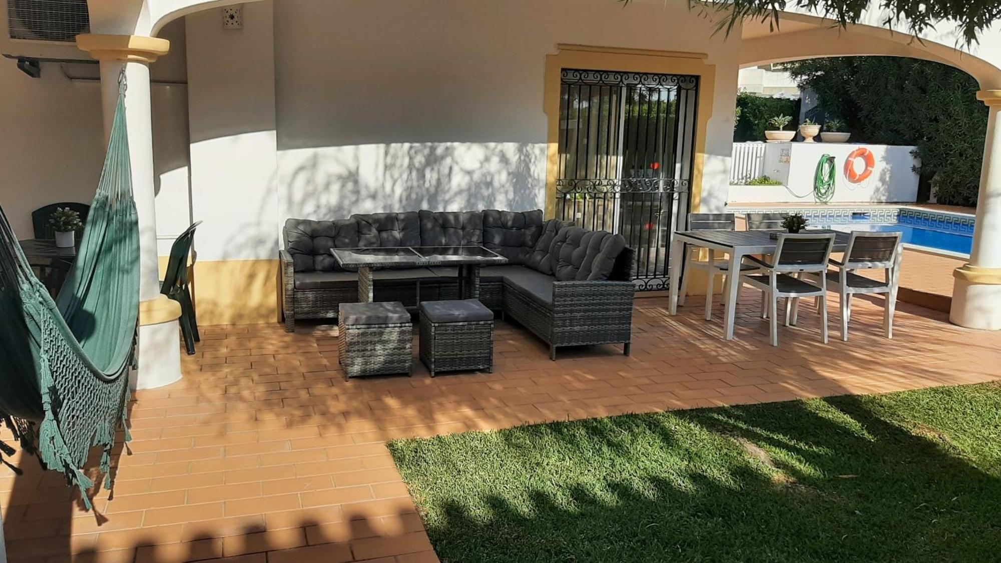 Villa White Sands - Private Oasis, Heated Pool, Beaches & Strip Nearby アルブフェイラ エクステリア 写真